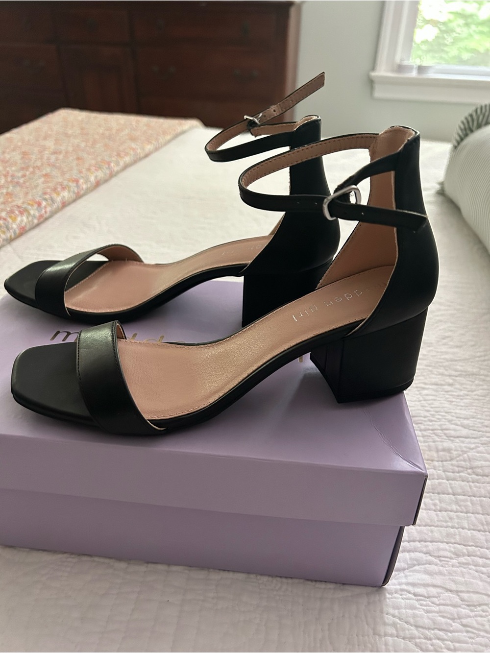 Madden Girl Black Ankle-Strap Block Heel Sandals- NWOT - Picture 3 of 5